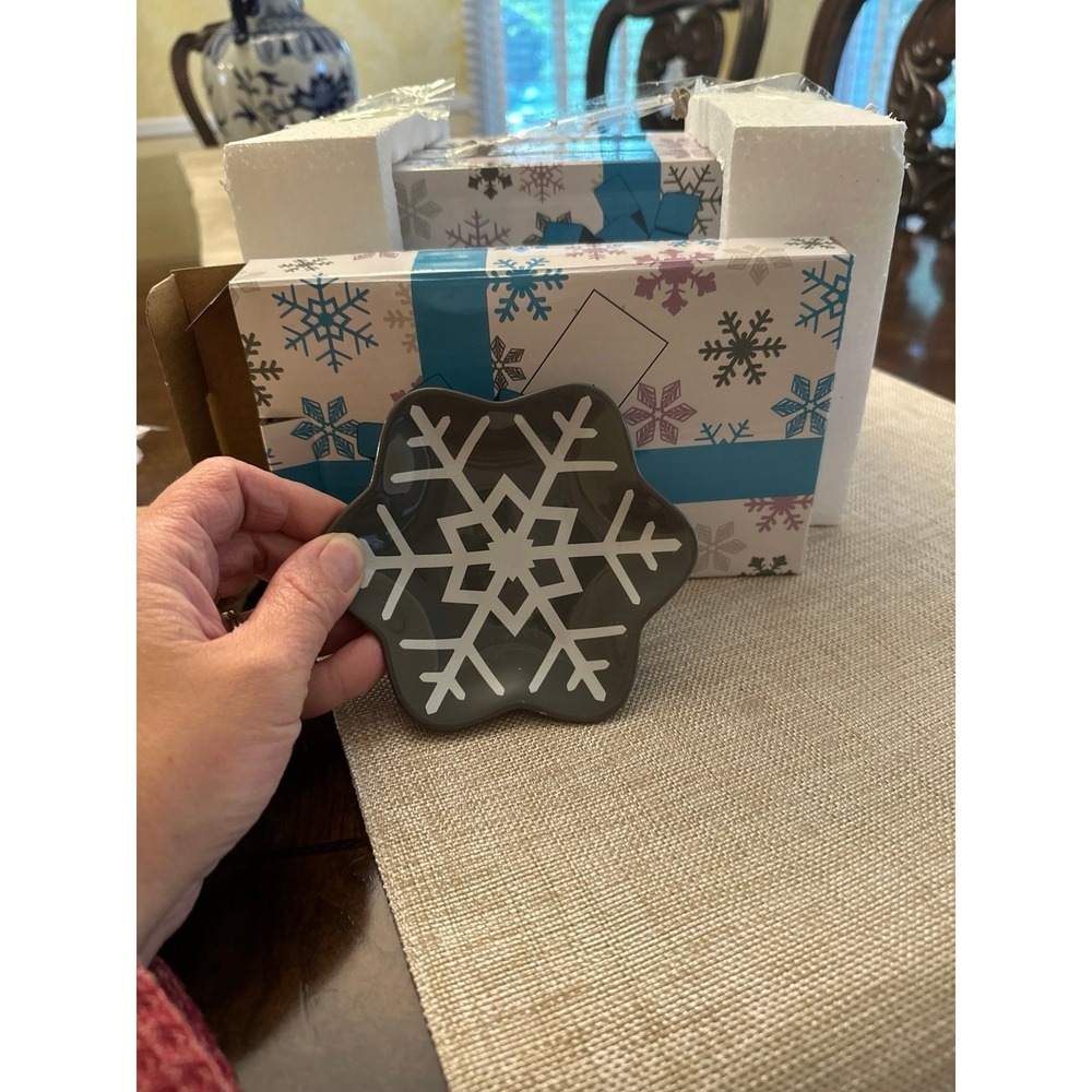 Temptations Set of 4 Snowflake Spoon Rests with Gift Boxes‎